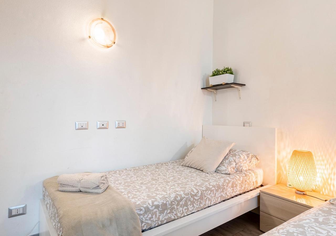 Otherside House In Torino Apartamento Exterior foto